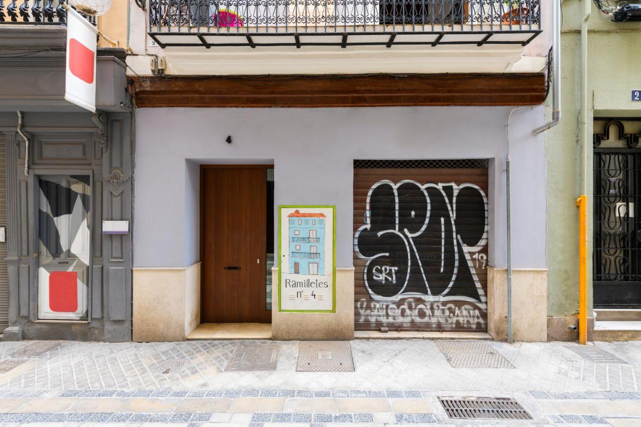 Ttdssa Vlc Ramellets Street Central Market Valencia Kültér fotó